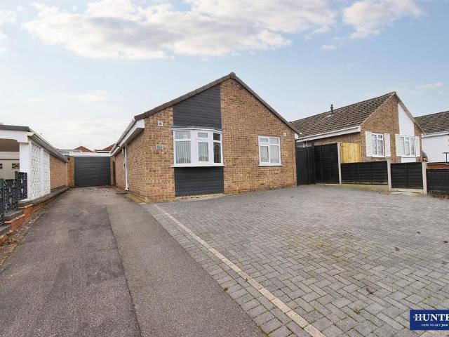 Bungalow for sale in Stanford On Avon, Leicestershire