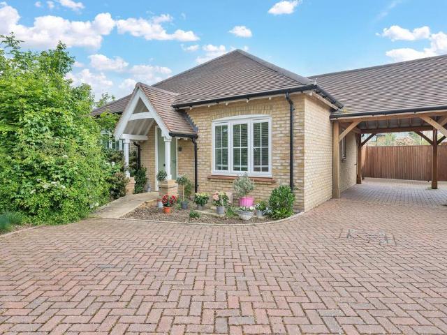 Bungalow for sale in Arrington, Cambridgeshire