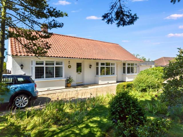 Bungalow for sale in Belleau, Lincolnshire