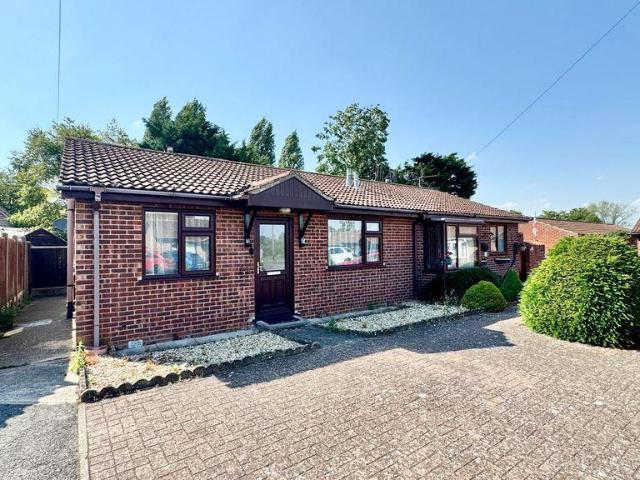 Bungalow for sale in Ashby De La Launde, Lincolnshire