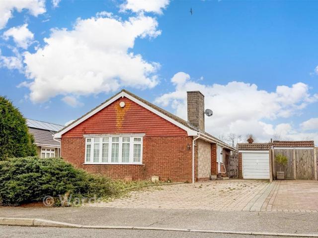 Bungalow for sale in Mariner's View, The Bridge