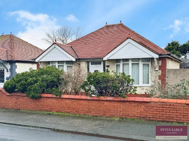 Bungalow for sale in Rhyl, Wales