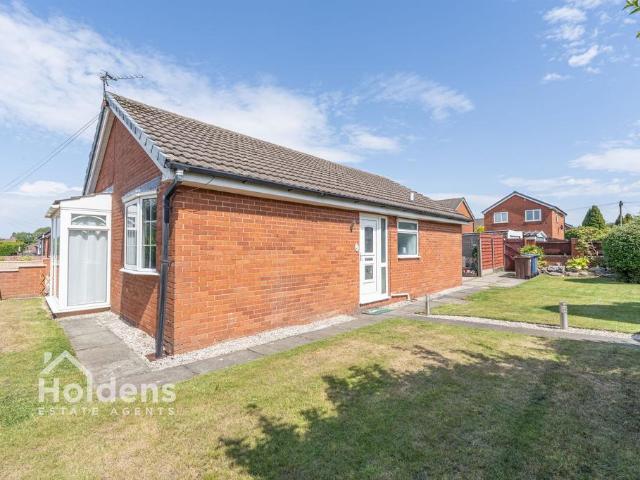 Bungalow for sale in Penwortham, Firbank