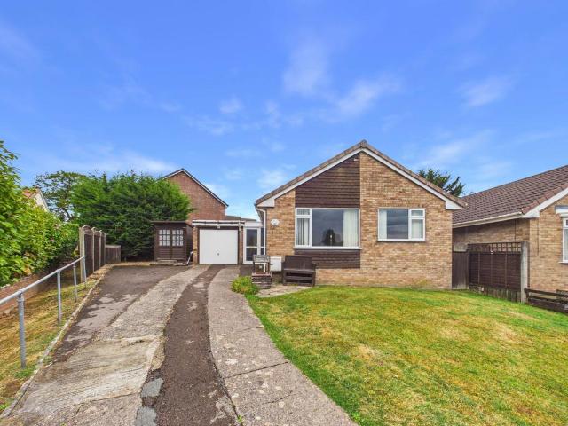 Bungalow for sale in Tutnalls, Bromsberrow Heath