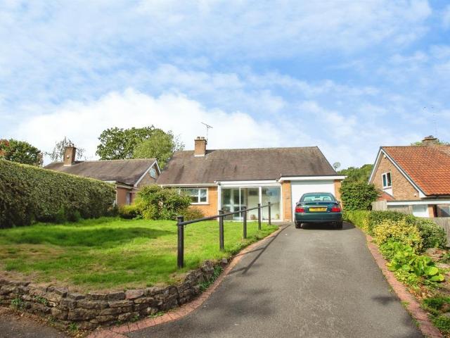 Bungalow for sale in Gedling, East Midlands