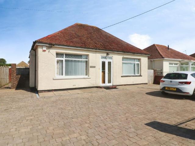 Bungalow for sale in Merthyr Dyfan, Barry