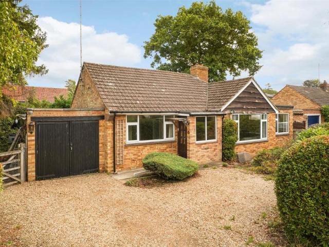 Bungalow for sale in Sywell