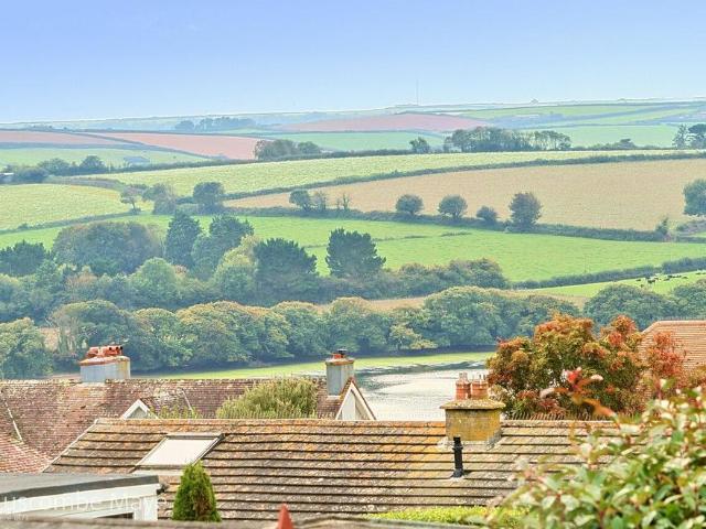 Bungalow for sale in Southville, South Hams