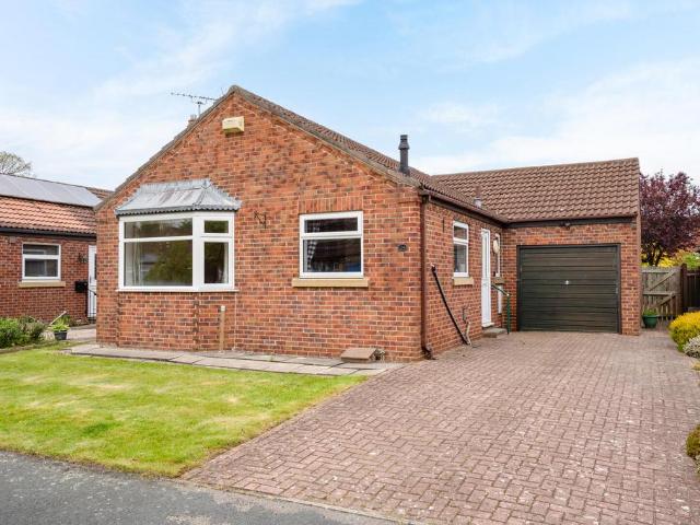 Bungalow for sale in Sutton Upon Derwent, York