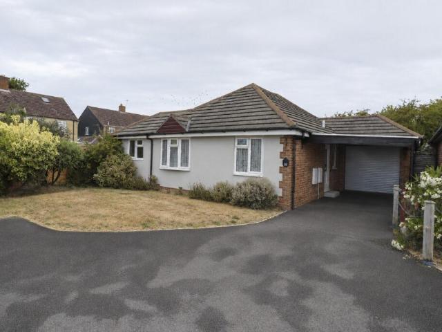 Bungalow for sale in Spring Vale, Hampshire