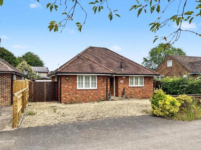Bungalow for sale in Penn Bottom, Buckinghamshire