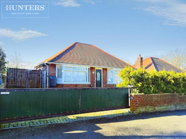 Bungalow for sale in Wombwell, South Yorkshire