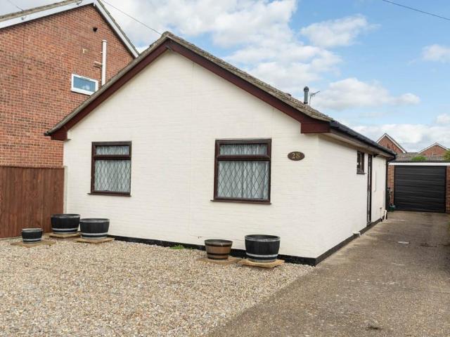 Bungalow for sale in Thorpe End, Broadland