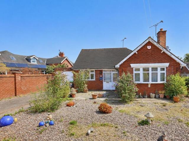 Bungalow for sale in Marford, Wales
