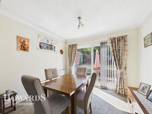 Bungalow for sale in Eastbridge, Suffolk