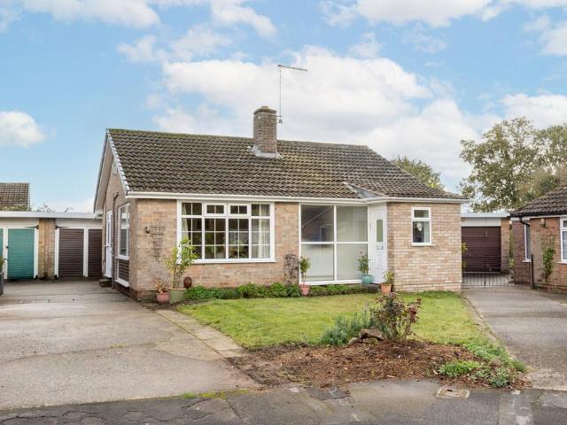 Bungalow for sale in Bishopthorpe, York and North Yorkshire