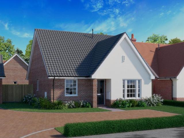 Bungalow for sale in Coltishall, Broadland