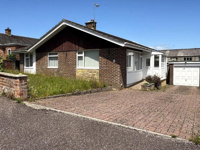 Bungalow for sale in Seaton, Budlake