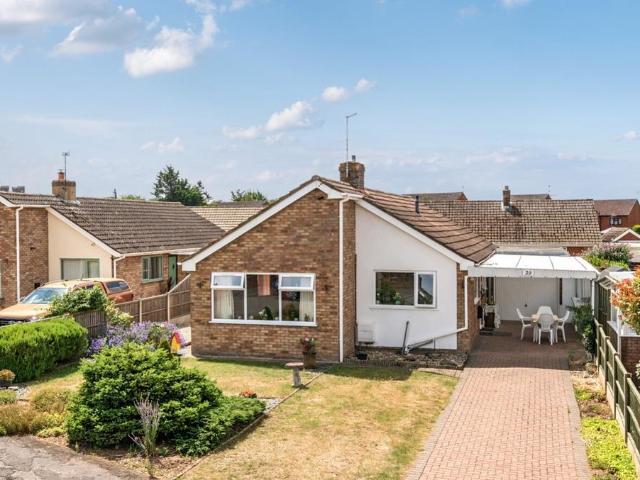 Bungalow for sale in Belleau, Lincolnshire