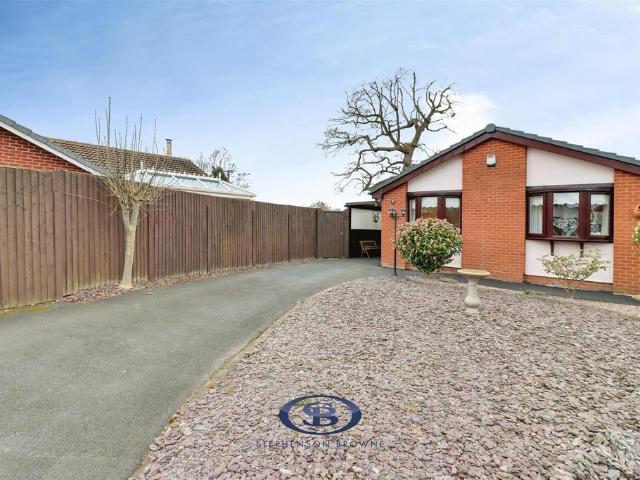 Bungalow for sale in Sandbach Heath, Sandbach