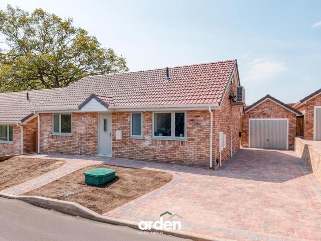 Bungalow for sale in Crookhill, Worcestershire
