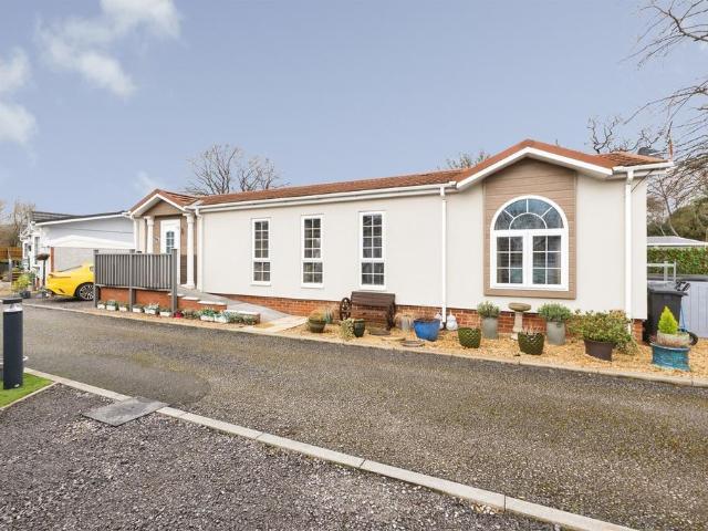 Park Home for sale in Cadbury Heath, South Gloucestershire