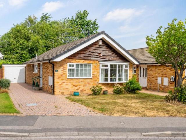 Bungalow for sale in Woodthorpe, High Field