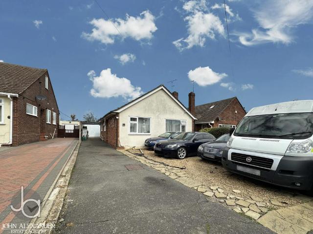 Bungalow for sale in Old Heath, Fordham Heath