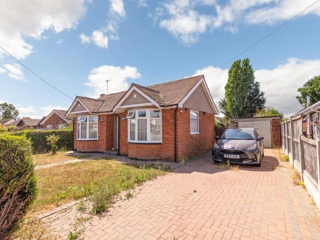 Bungalow for sale in Maylandsea, Maldon