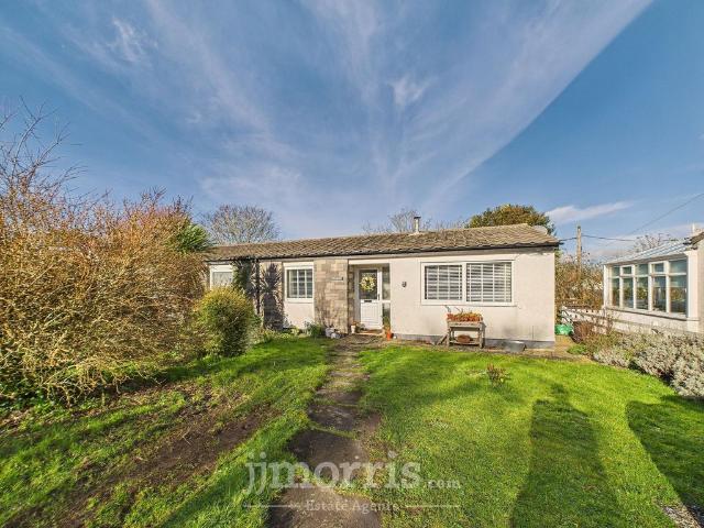 Bungalow for sale in Dinas Cross