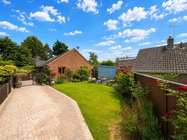 Bungalow for sale in Huncote, Pinfold
