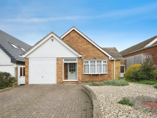 Bungalow for sale in Meriden, West Midlands