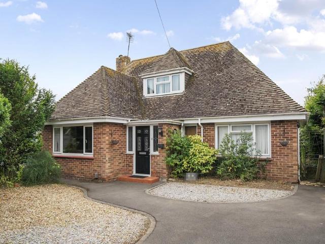 Bungalow for sale in Folkestone