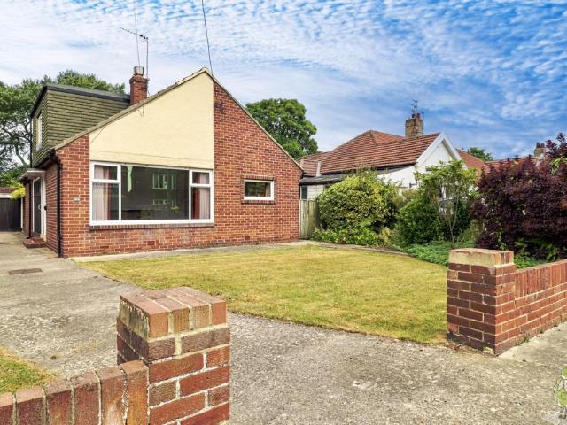 Bungalow for sale in Cleadon, Tyne And Wear