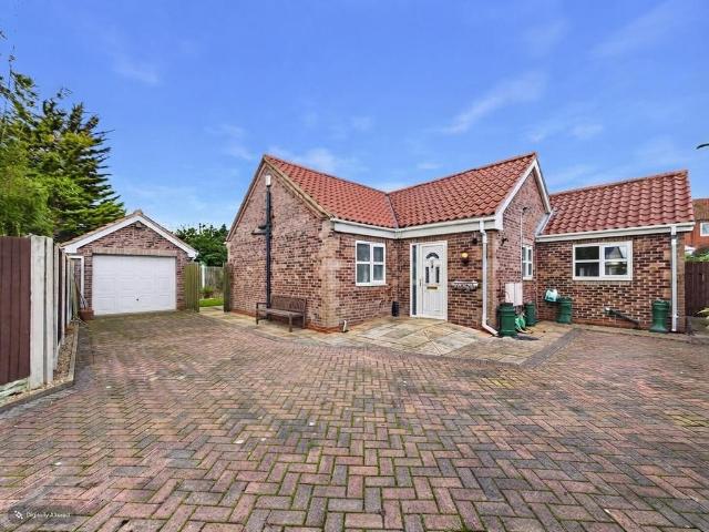 Bungalow for sale in Glasshoughton, Castleford