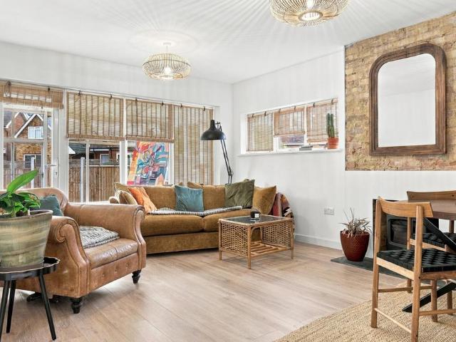Bungalow for sale in Leigh on Sea, Southend-on-Sea