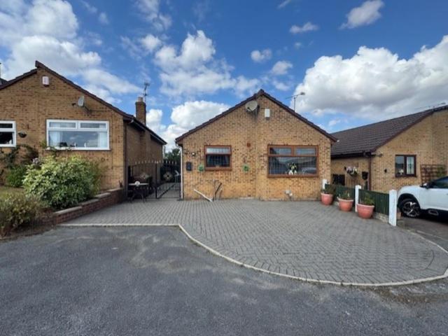 Bungalow for sale in Upton, West Yorkshire