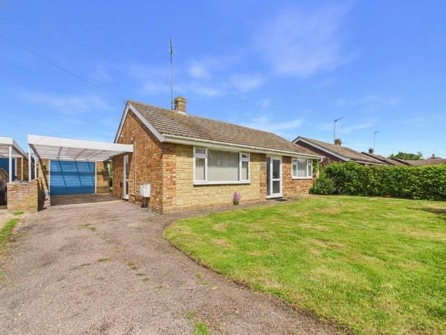 Bungalow for sale in Huntingdon, Cambridgeshire