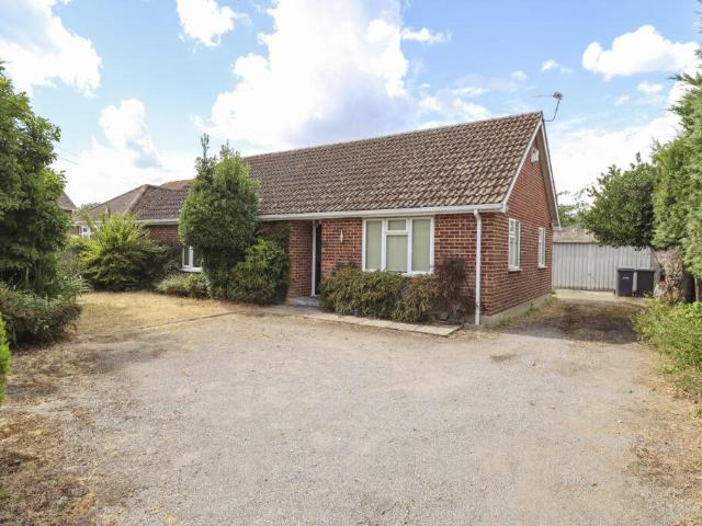 Bungalow for sale in Spring Vale, Hampshire