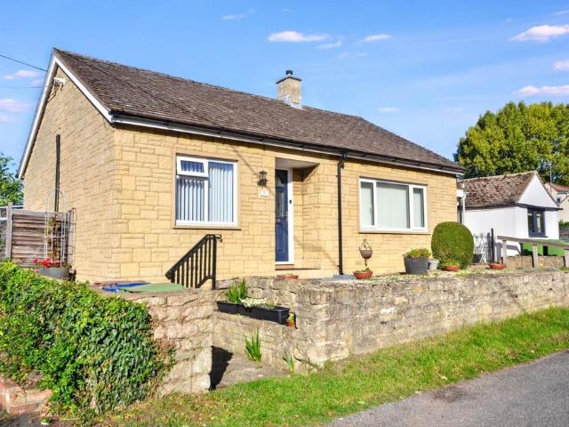Bungalow for sale in Alderton Fields, Tewkesbury