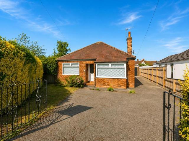 Bungalow for sale in Anlaby with Anlaby Common, Anlaby