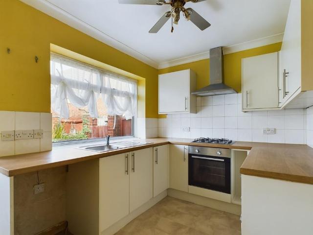 Bungalow for sale in Thurnscoe, South Yorkshire