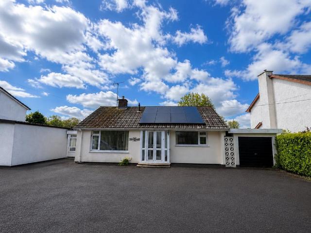 Bungalow for sale in Ystrad Fflur, Ystradmeurig