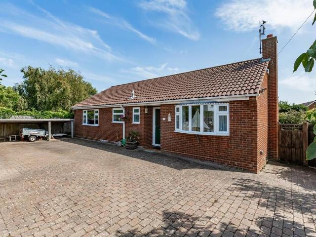 Bungalow for sale in Mariner's View, The Bridge