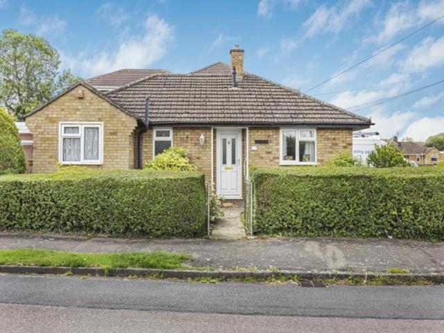 Bungalow for sale in Evershot, Oxfordshire
