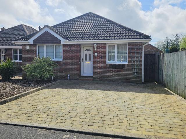 Bungalow for sale in Denmead, Hampshire