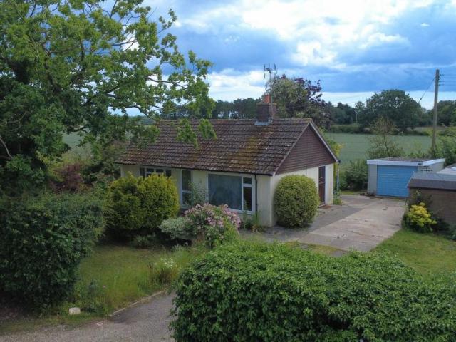 Bungalow for sale in Eastbridge, Suffolk