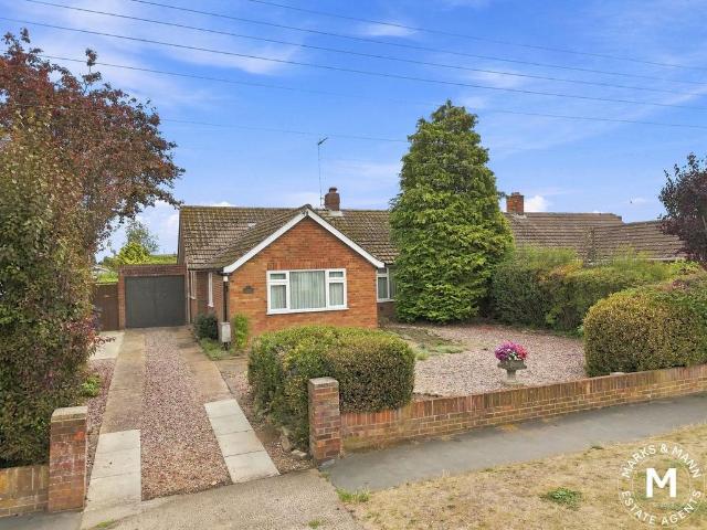 Bungalow for sale in Eastbridge, Suffolk