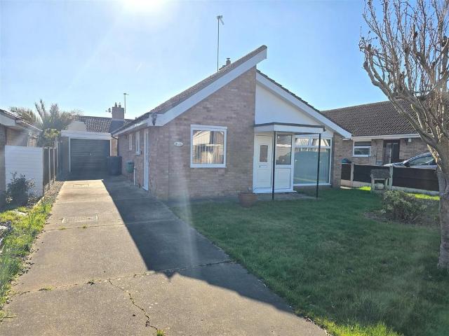 Bungalow for sale in Stokesby, Norfolk