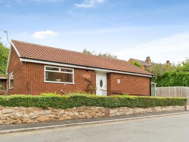 Bungalow for sale in Glasshoughton, Castleford